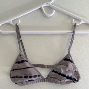 aritzia bralettes